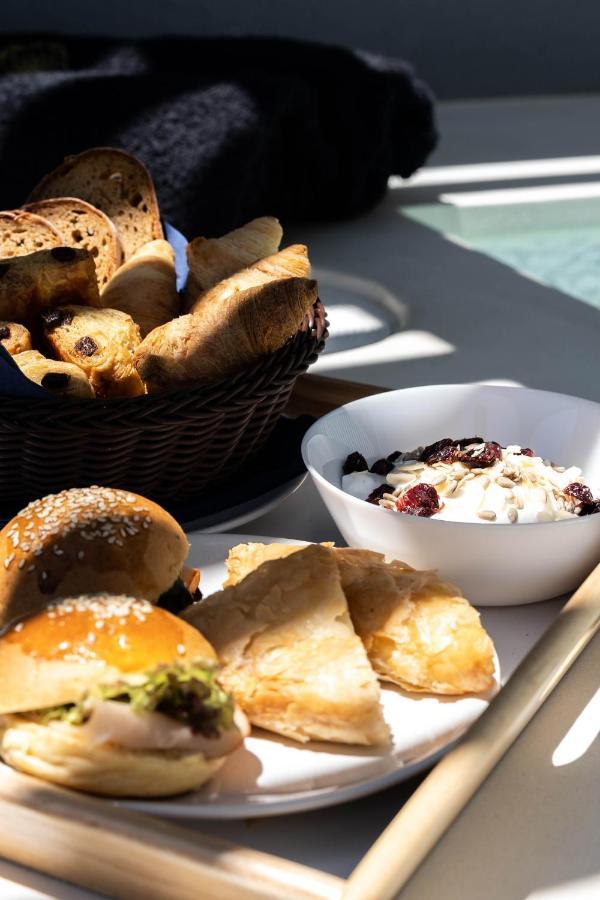 Nerea Boutique Suites Karystos المظهر الخارجي الصورة